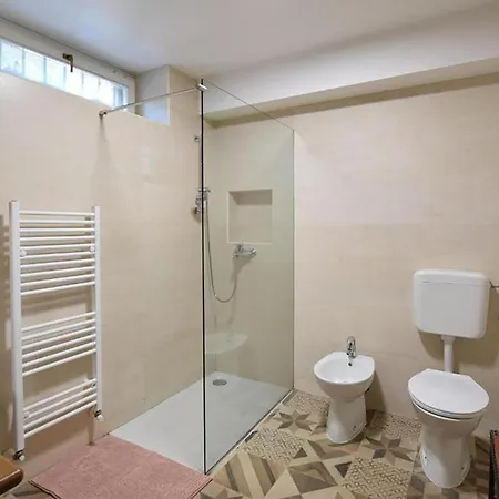 Stunning In Σπίτι διακοπών Πόρετς